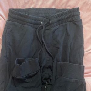 Black sweatpants women’s small